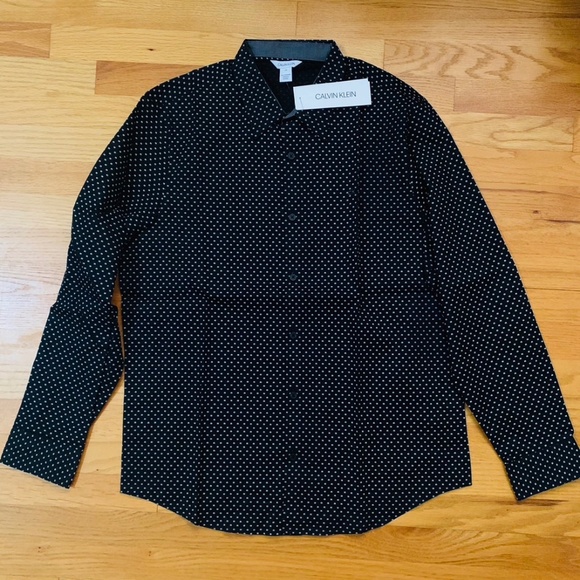 Calvin Klein long sleeve dress shirt - Picture 2 of 3